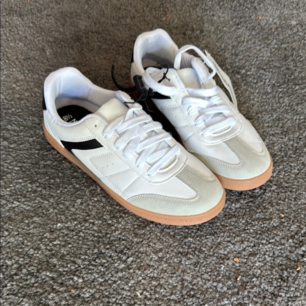NEW! No Boundaries Mens Sport Sneakers Size 13 Low Top Shoes with Gum Sole - Picture 4 of 9